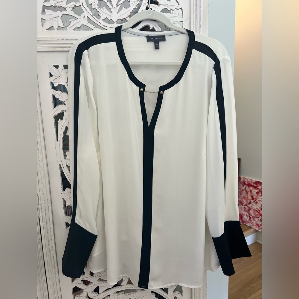 The Limited Black and White Blouse